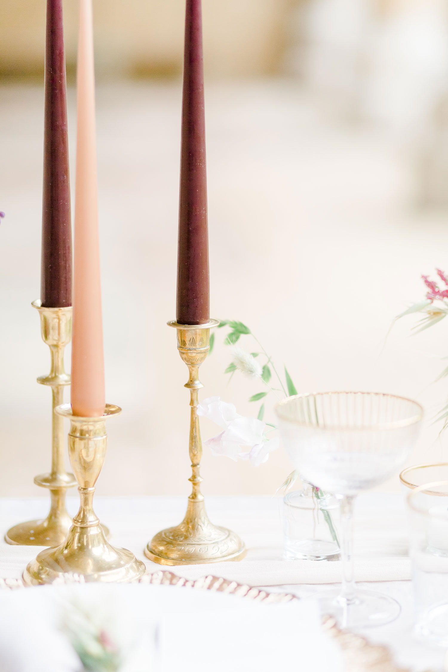 https://www.thewhiteemporium.co.uk/wp-content/uploads/2022/05/the-white-emporium-hire-collection-Brass-Candle-Stick.jpg